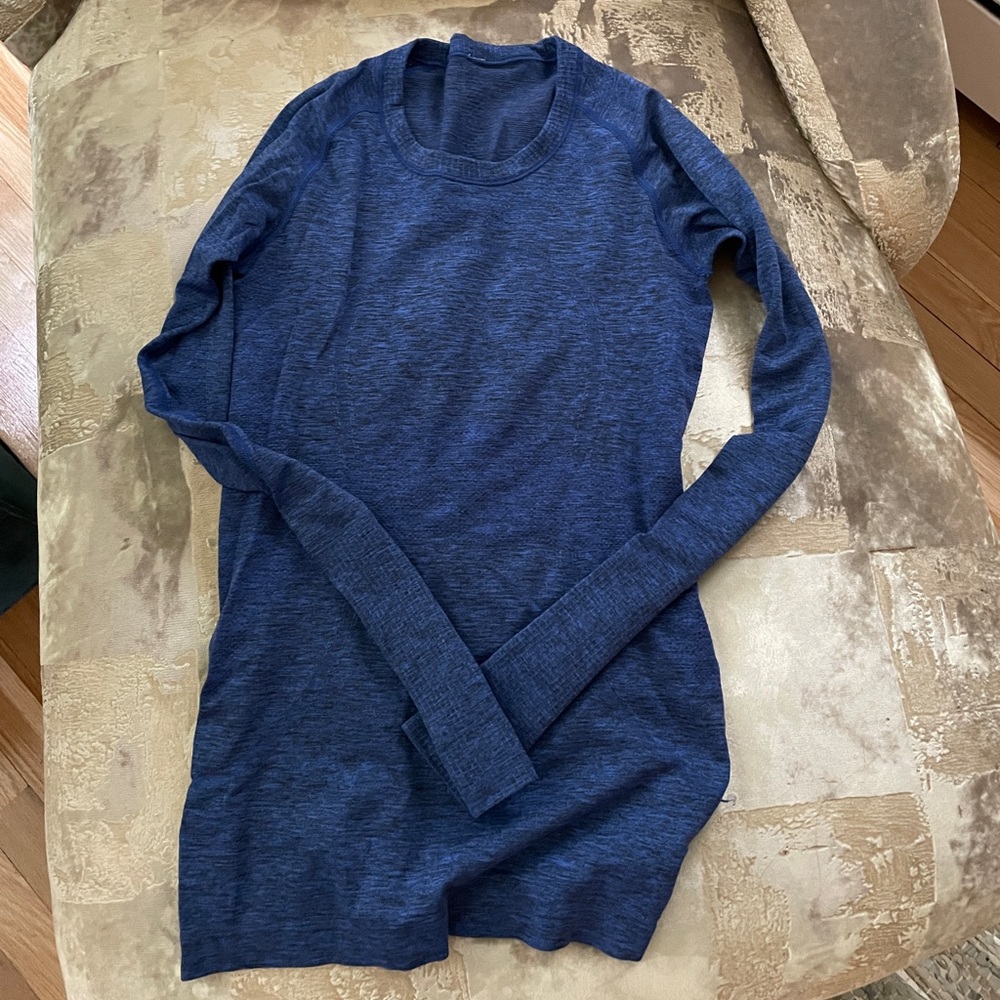 LULULEMON LONG SLEEVE
